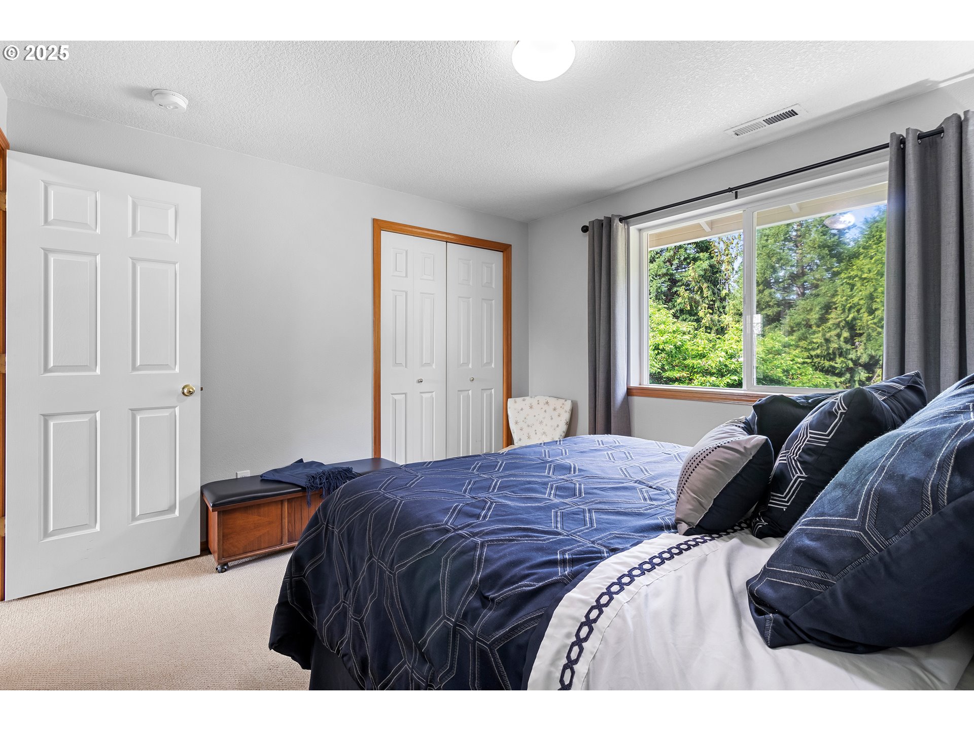 22075 Northeast Hidden Springs Road Dundee, OR 97115 - Photo 25 of 45 Gallery Image 25