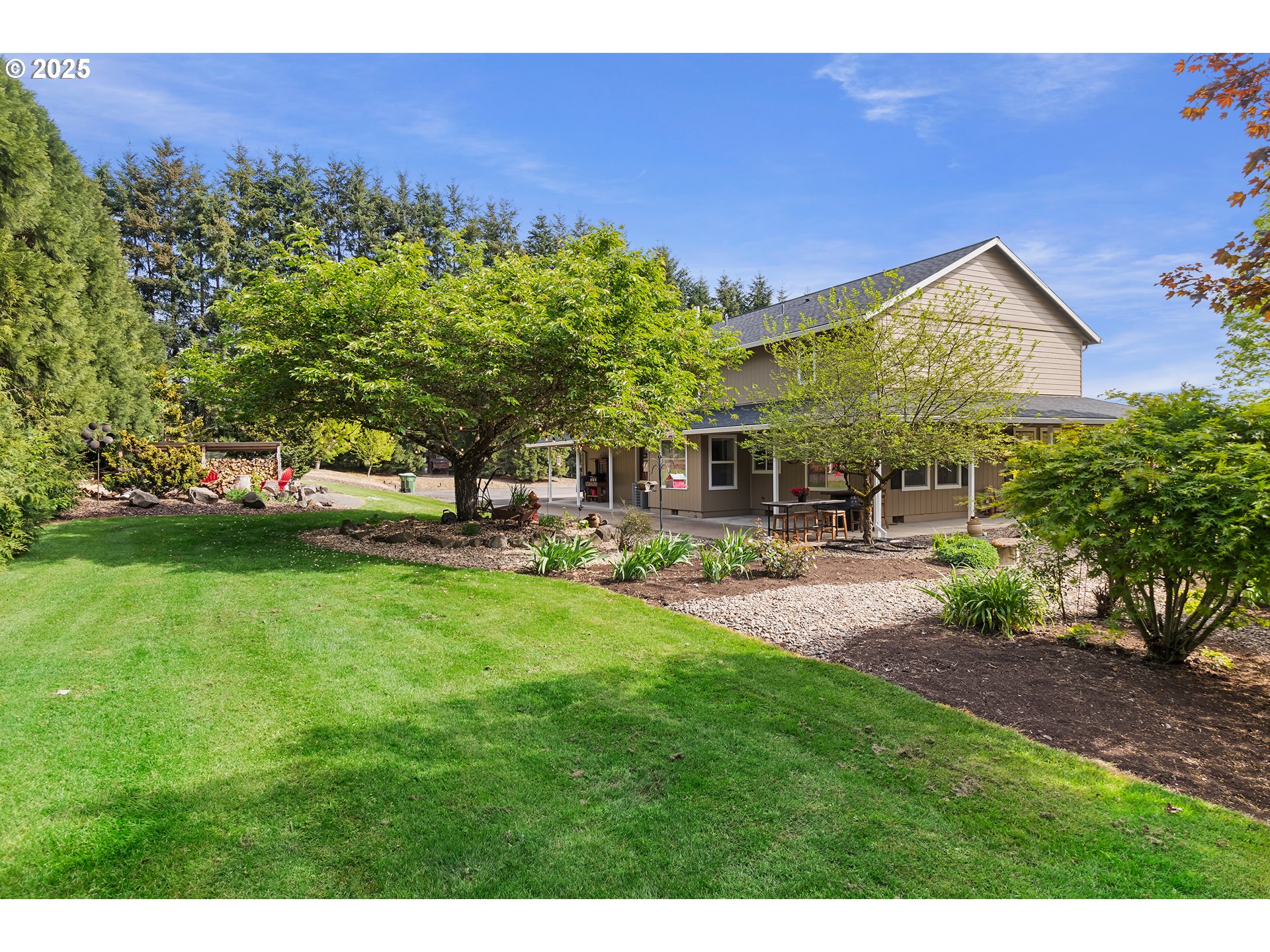 22075 Northeast Hidden Springs Road Dundee, OR 97115 - Photo 29 of 45 Gallery Image 29