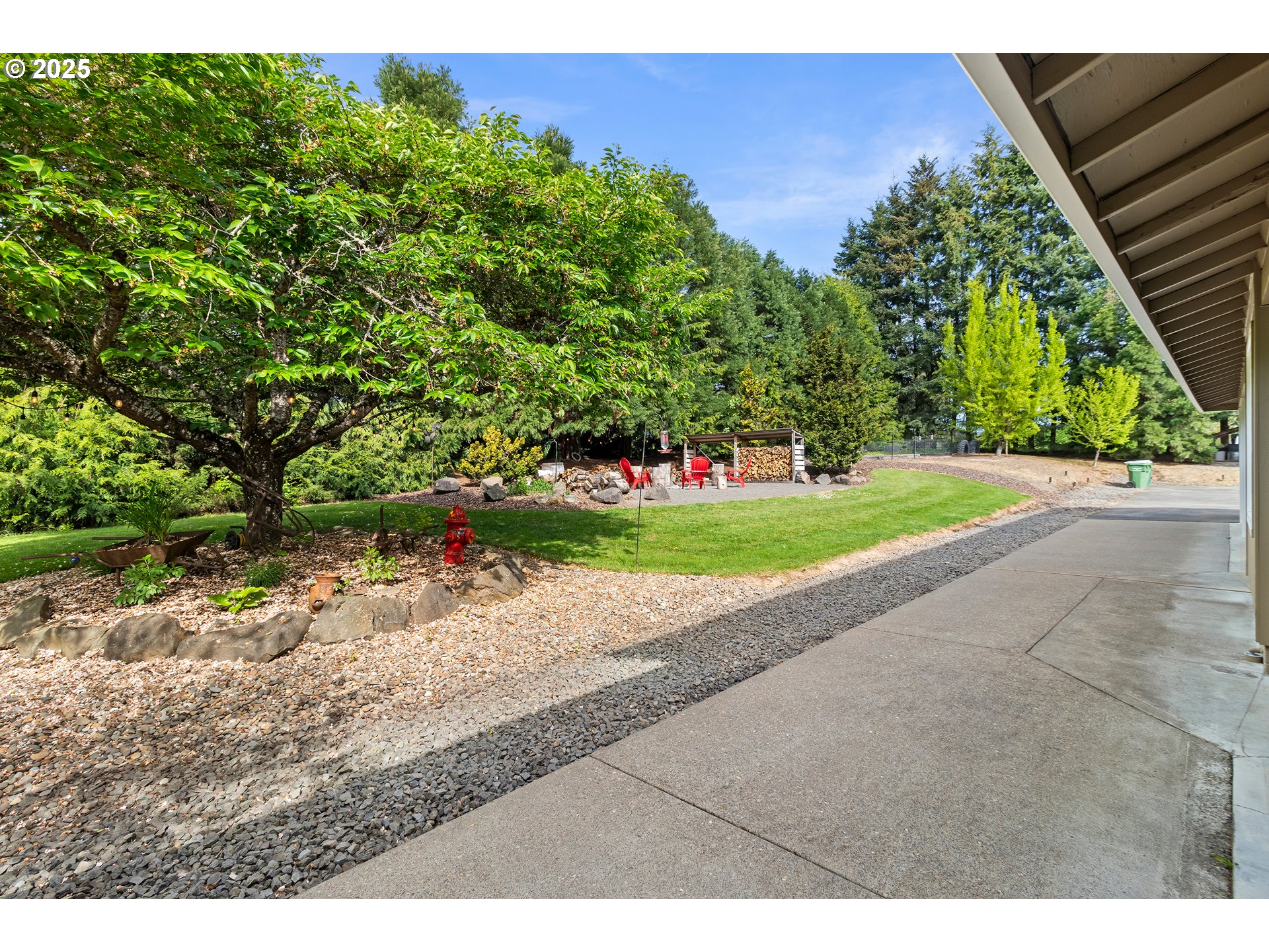22075 Northeast Hidden Springs Road Dundee, OR 97115 - Photo 30 of 45 Gallery Image 30