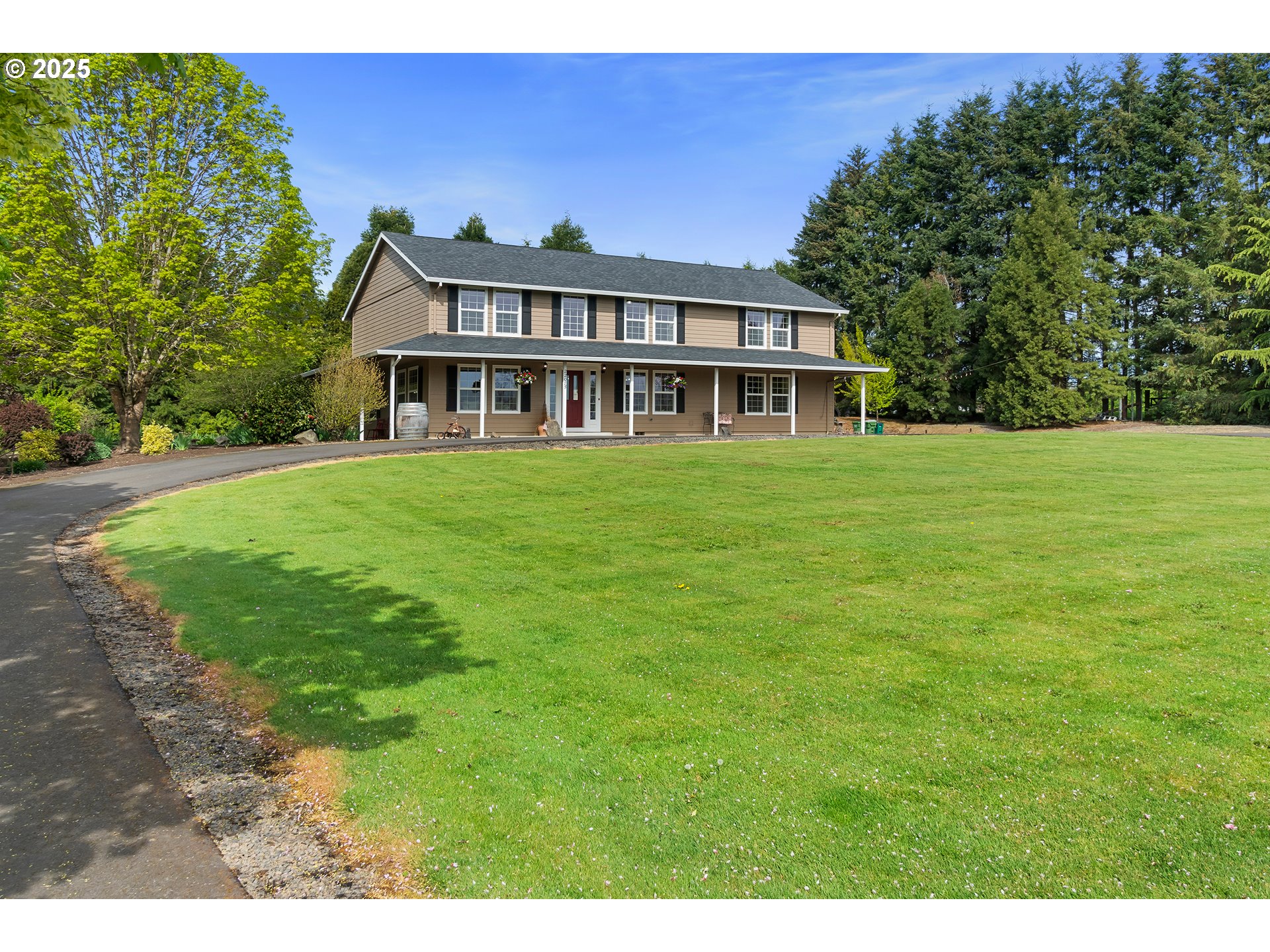 22075 Northeast Hidden Springs Road Dundee, OR 97115 - Photo 33 of 45 Gallery Image 33