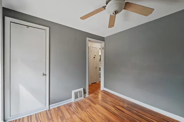 $219,000 | 11342 South Ave J, Chicago, IL 60617