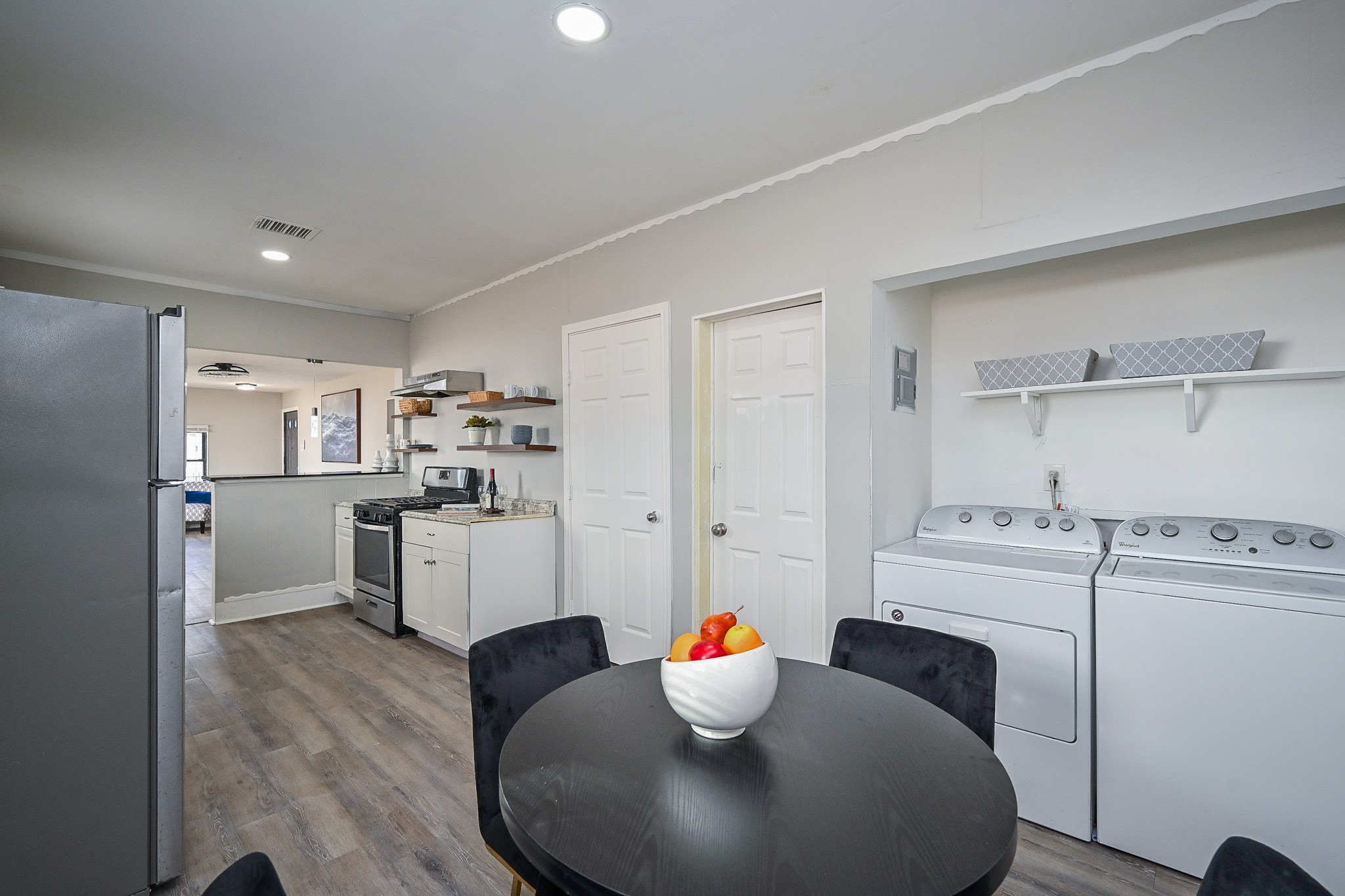 1507 Laird Street Houston, TX 77008 - Photo 11 of 20