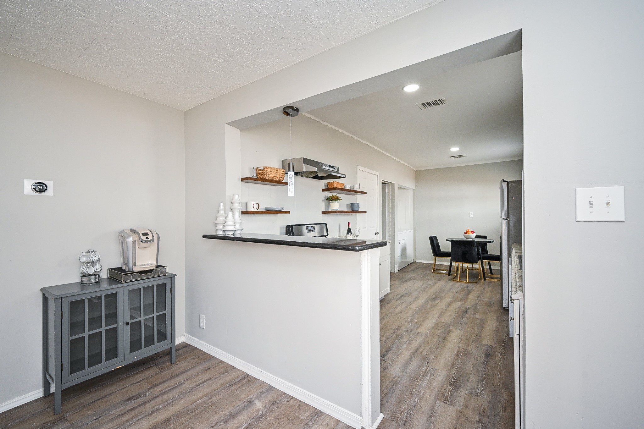 1507 Laird Street Houston, TX 77008 - Photo 8 of 20