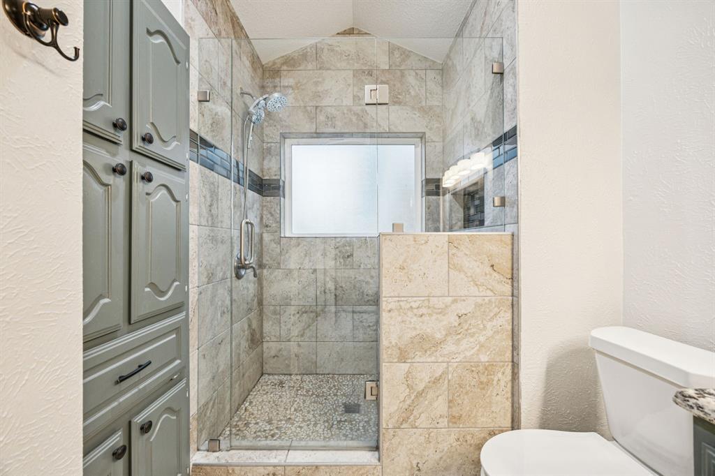 4913 Tree Top Lane Garland, TX 75044 - Photo 21 of 28