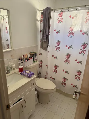 $575,000 | 7685 West 30th Lane, Hialeah, FL 33018