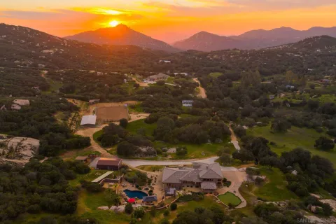 $2,245,000 | 19491 Deerhorn Valley Road, Jamul, CA 91935