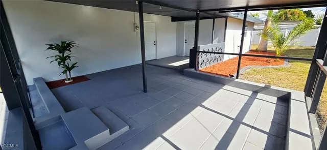 $279,900 | 238 Southeast 46th Lane, Cape Coral, FL 33904