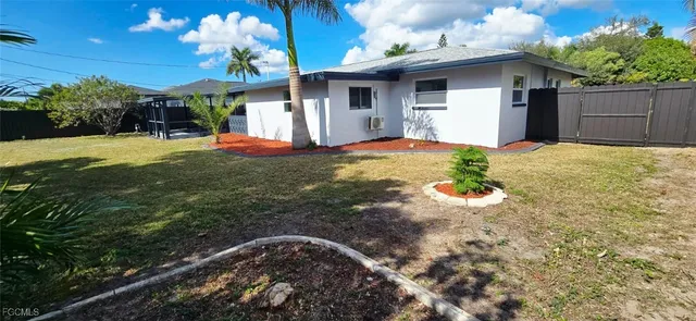 $279,900 | 238 Southeast 46th Lane, Cape Coral, FL 33904