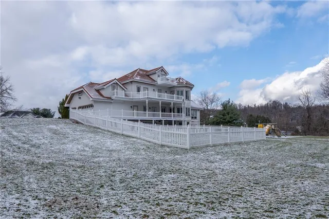 $775,000 | 3001 Stoupas Drive, Greensburg, PA 15601