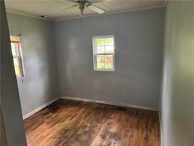 $32,900 | 519 North Wood Street, Caney, KS 67333