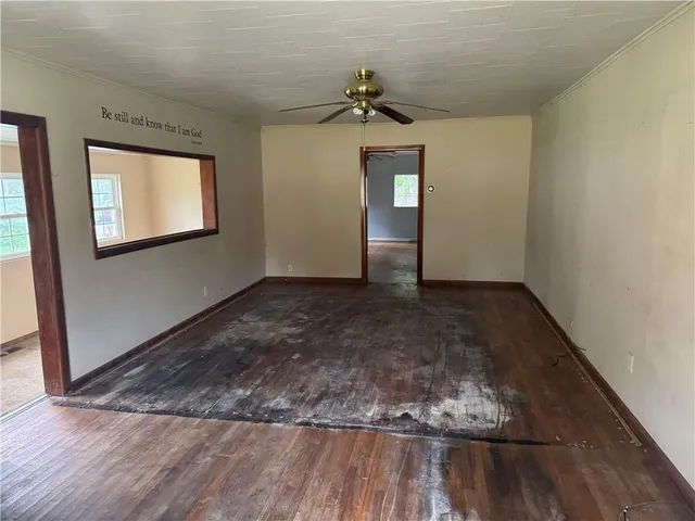 $32,900 | 519 North Wood Street, Caney, KS 67333