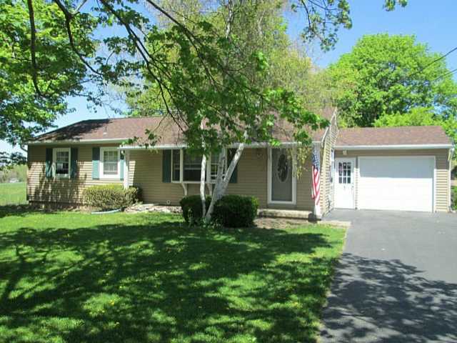 126 Lake Road Avon, NY 14414 - Photo 1 of 1 Exterior Front
