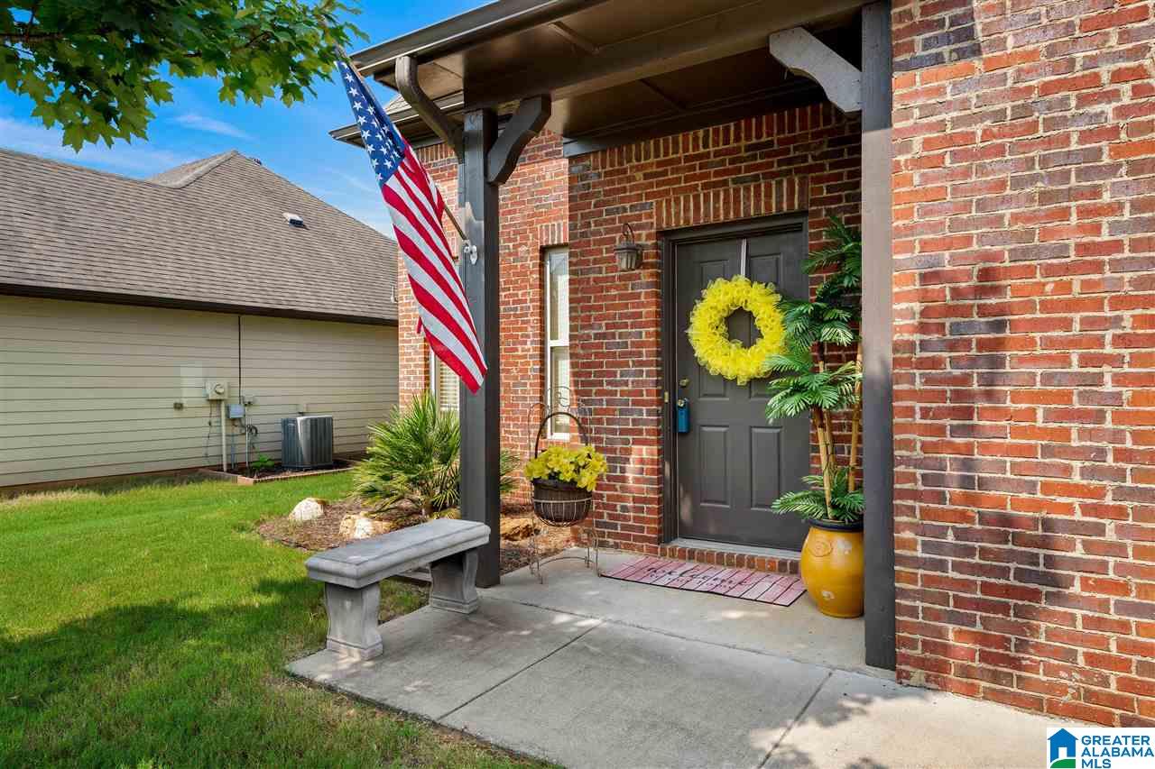 1015 Maryanna Road Calera, AL 35040 - Photo 4 of 34