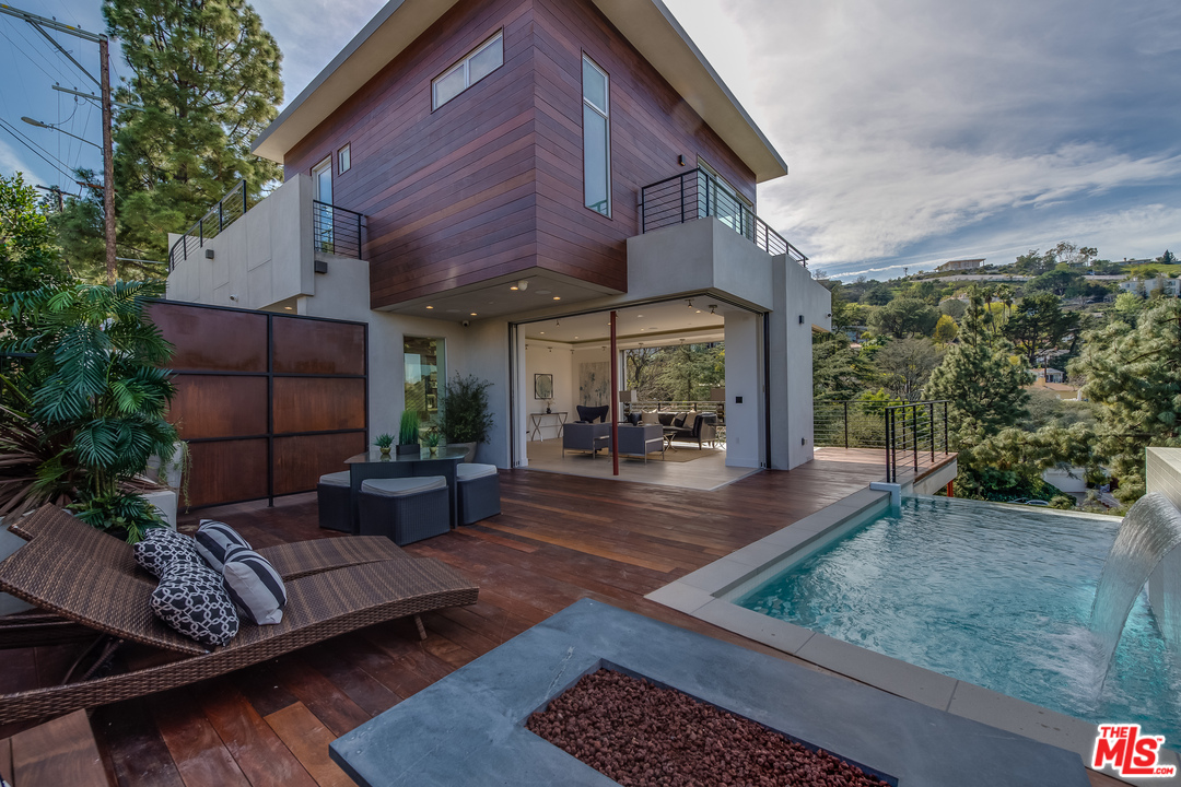 3431 Coy Drive Sherman Oaks, CA 91423 - Photo 13 of 54