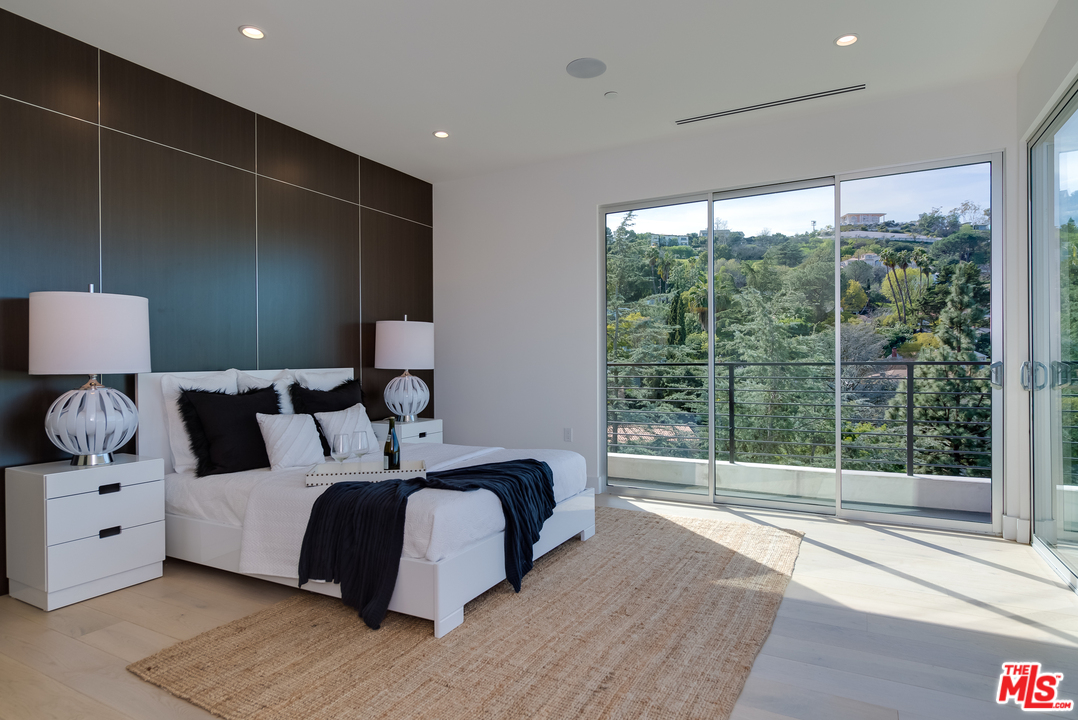 3431 Coy Drive Sherman Oaks, CA 91423 - Photo 21 of 54