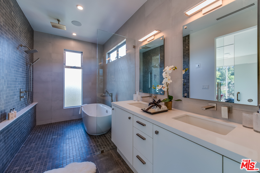 3431 Coy Drive Sherman Oaks, CA 91423 - Photo 24 of 54