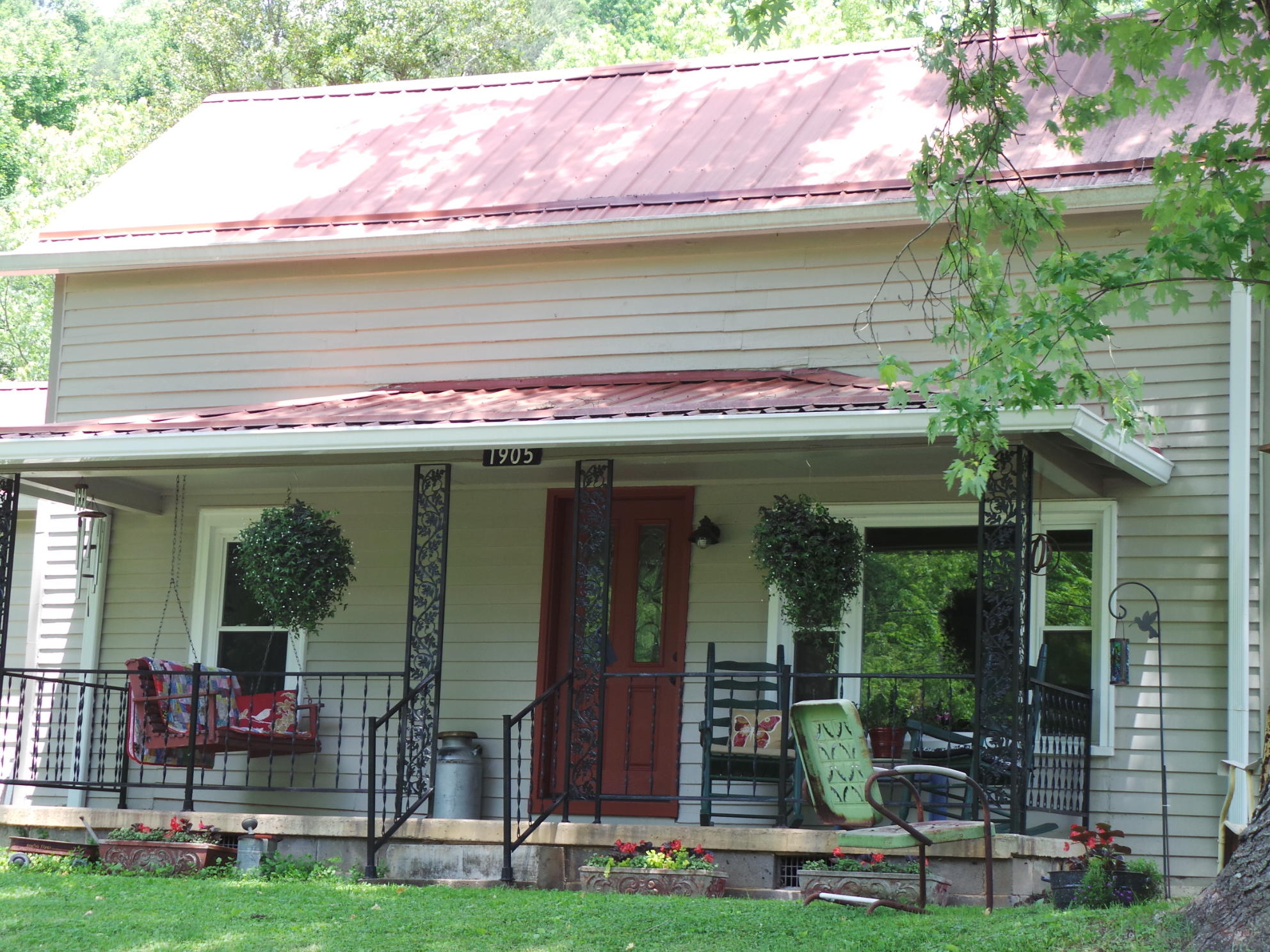 1905 Boozy Creek Road Bristol, VA 24202 - Photo 118 of 130 RELAX HERRE