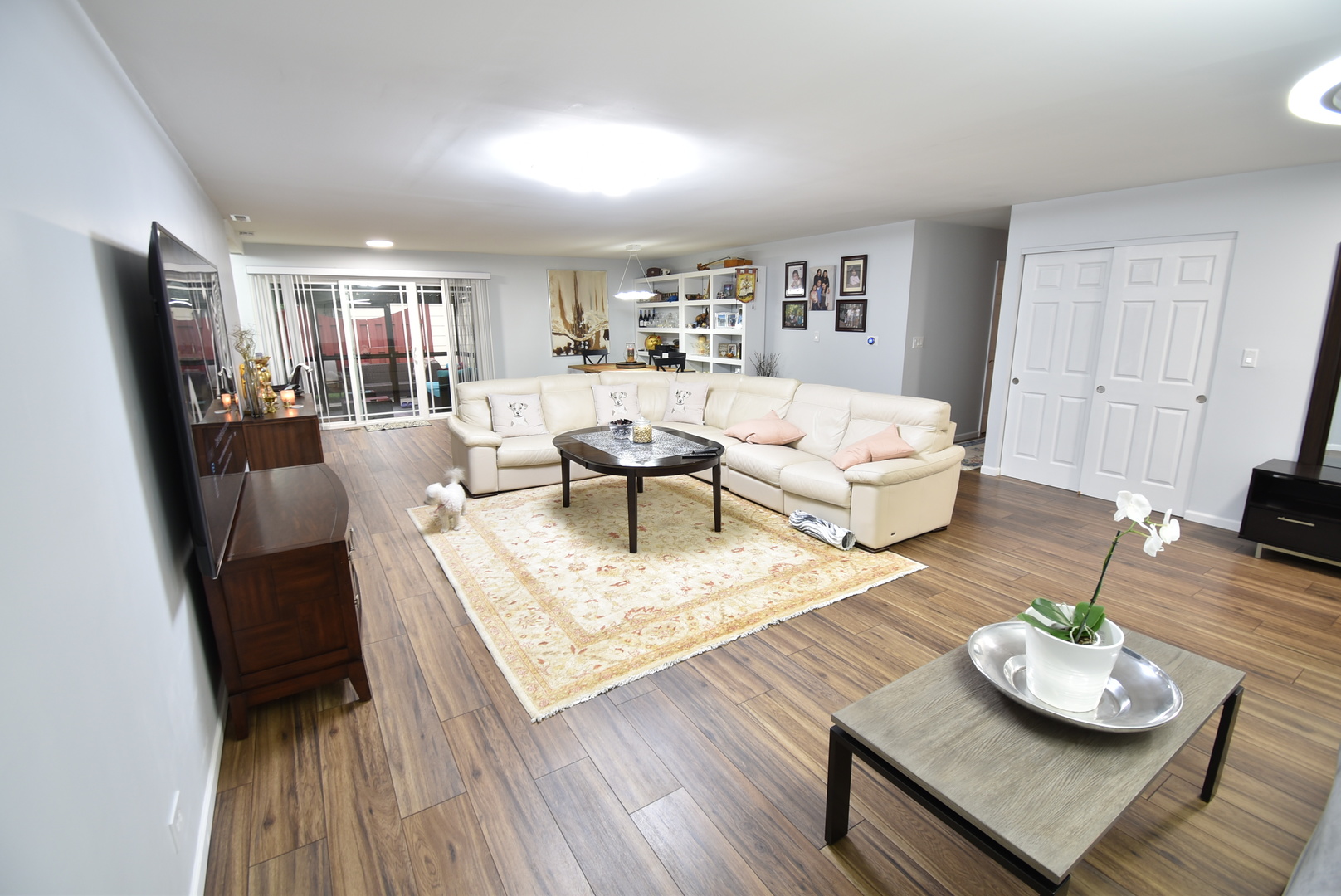 440 Red Bridge Road Lake Zurich, IL 60047 - Photo 12 of 15 a living room with furniture and a wooden floor