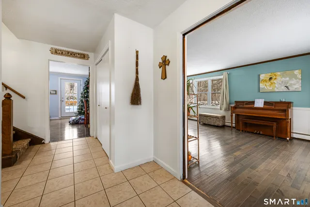 $449,900 | 130 Brierwood Drive, Watertown, CT 06795