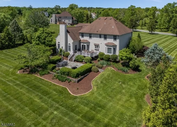 $1,047,000 | 34 Milestone Drive, Ringoes, NJ 08551