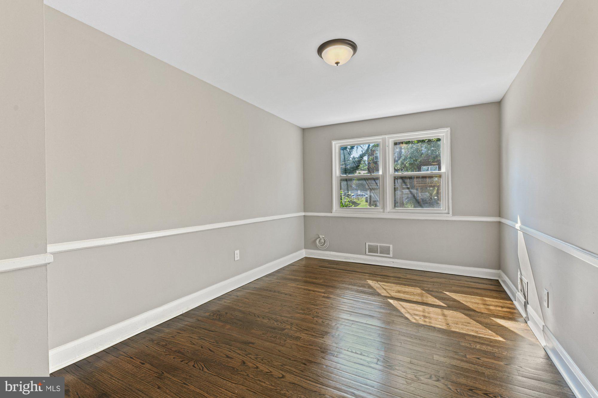 943 Masefield Road Baltimore, MD 21207 - Photo 8 of 22