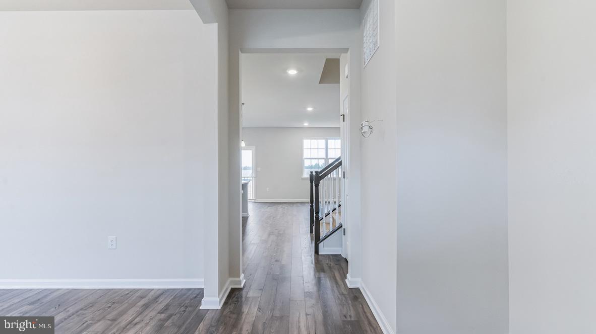 28 Hope Corson Road Ocean View, NJ 08230 - Photo 3 of 35 Gallery Image 3