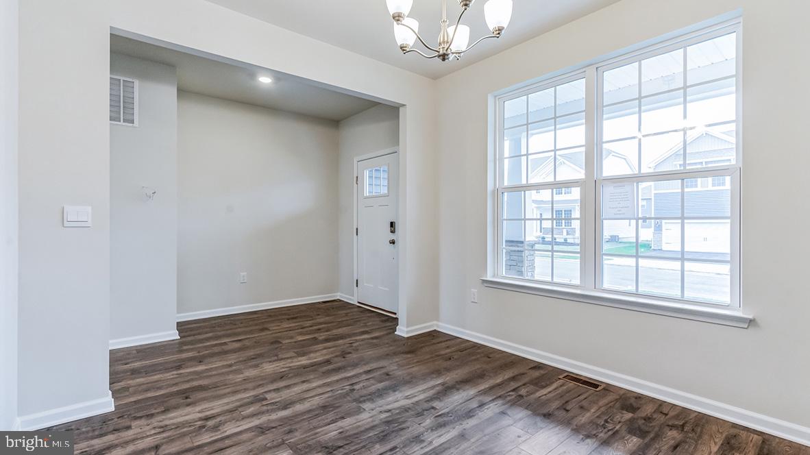 28 Hope Corson Road Ocean View, NJ 08230 - Photo 4 of 35 Gallery Image 4
