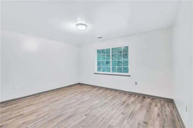 $1,500 | 968 Sexton Drive, Stone Mountain, GA 30083