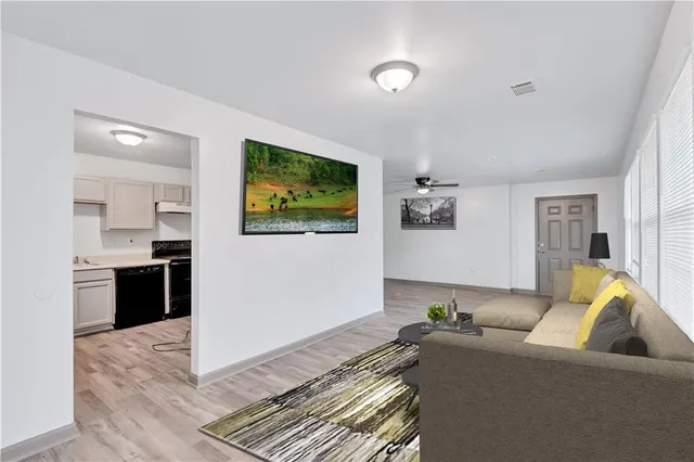 $1,500 | 968 Sexton Drive, Stone Mountain, GA 30083