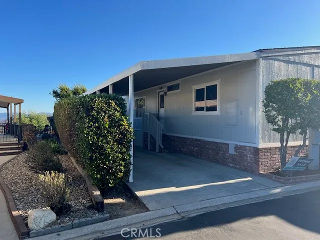 $176,000 | 24303 Woolsey Canyon Road, Unit 142, Canoga Park, CA 91304