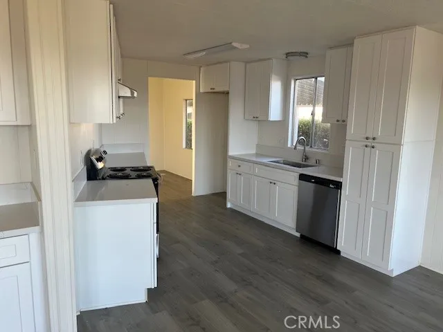 $176,000 | 24303 Woolsey Canyon Road, Unit 142, Canoga Park, CA 91304