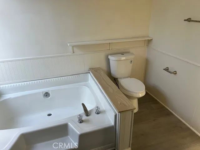 $176,000 | 24303 Woolsey Canyon Road, Unit 142, Canoga Park, CA 91304