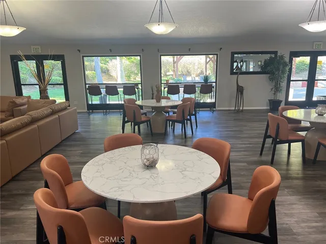 $176,000 | 24303 Woolsey Canyon Road, Unit 142, Canoga Park, CA 91304