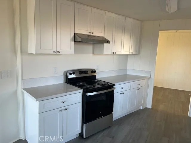 $176,000 | 24303 Woolsey Canyon Road, Unit 142, Canoga Park, CA 91304