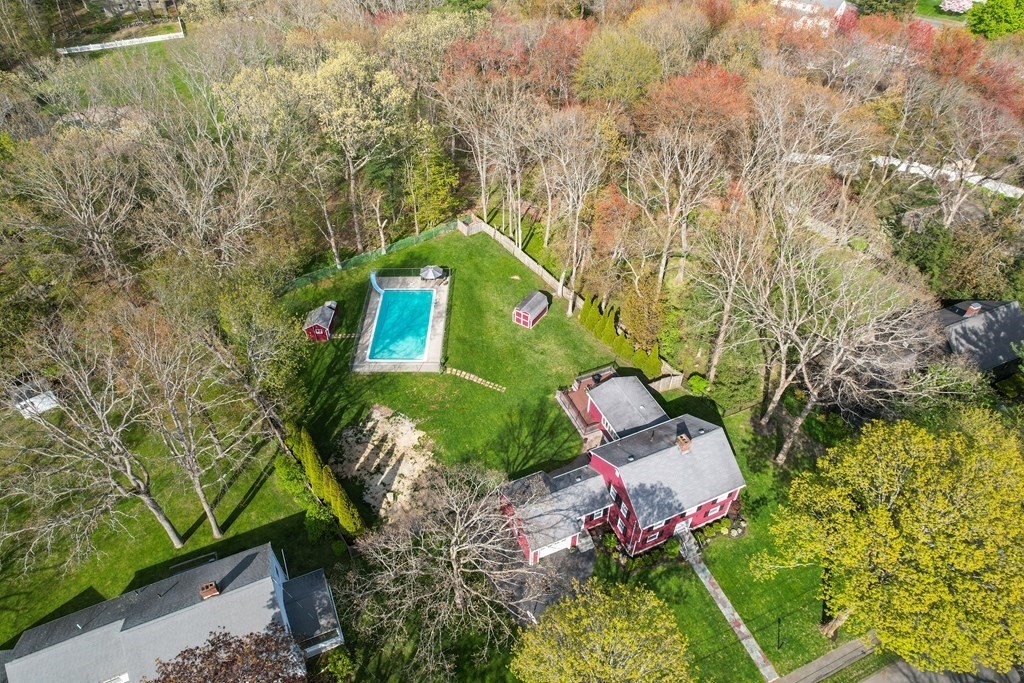 5 Lovell Road Lynnfield, MA 01940 - Photo 2 of 28 Gallery Image 2