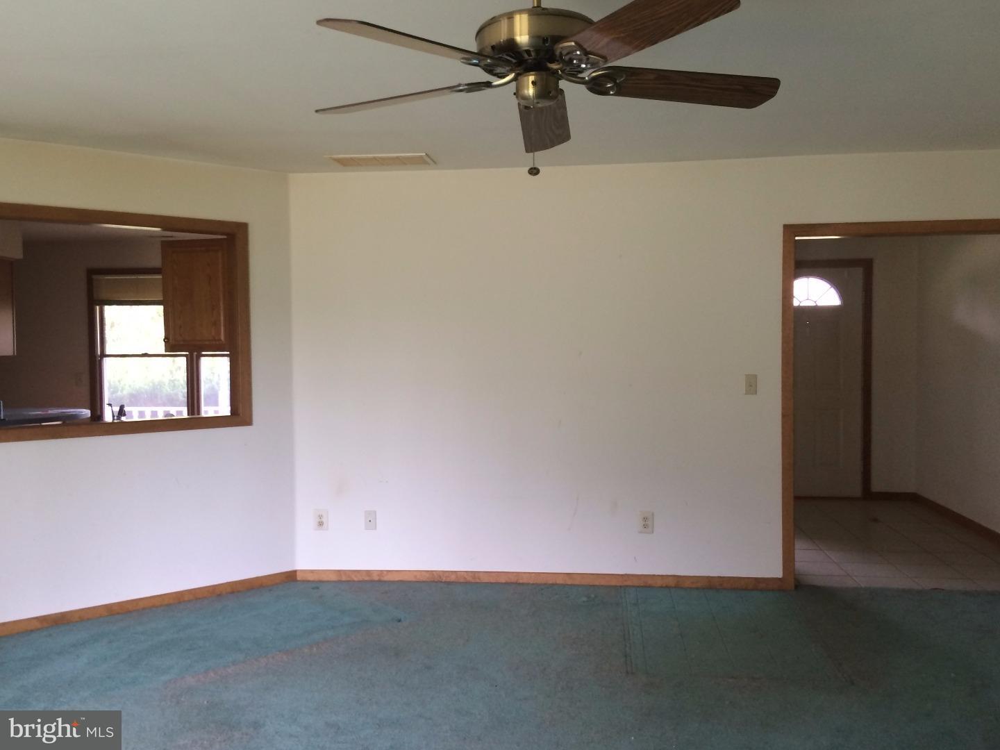 422 Ewan Road Mullica Hill, NJ 08062 - Photo 3 of 8 Gallery Image 3