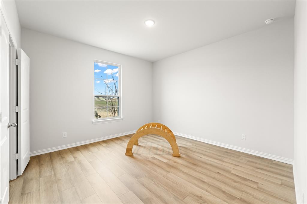 157 Brandywine Trail Rhome, TX 76078 - Photo 26 of 33