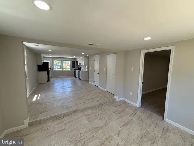 $2,195 | 247 Carroll Road, Glen Burnie, MD 21060