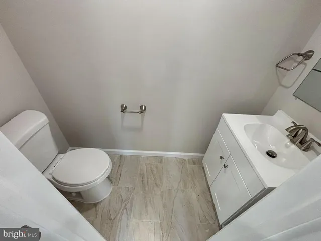 $2,195 | 247 Carroll Road, Glen Burnie, MD 21060