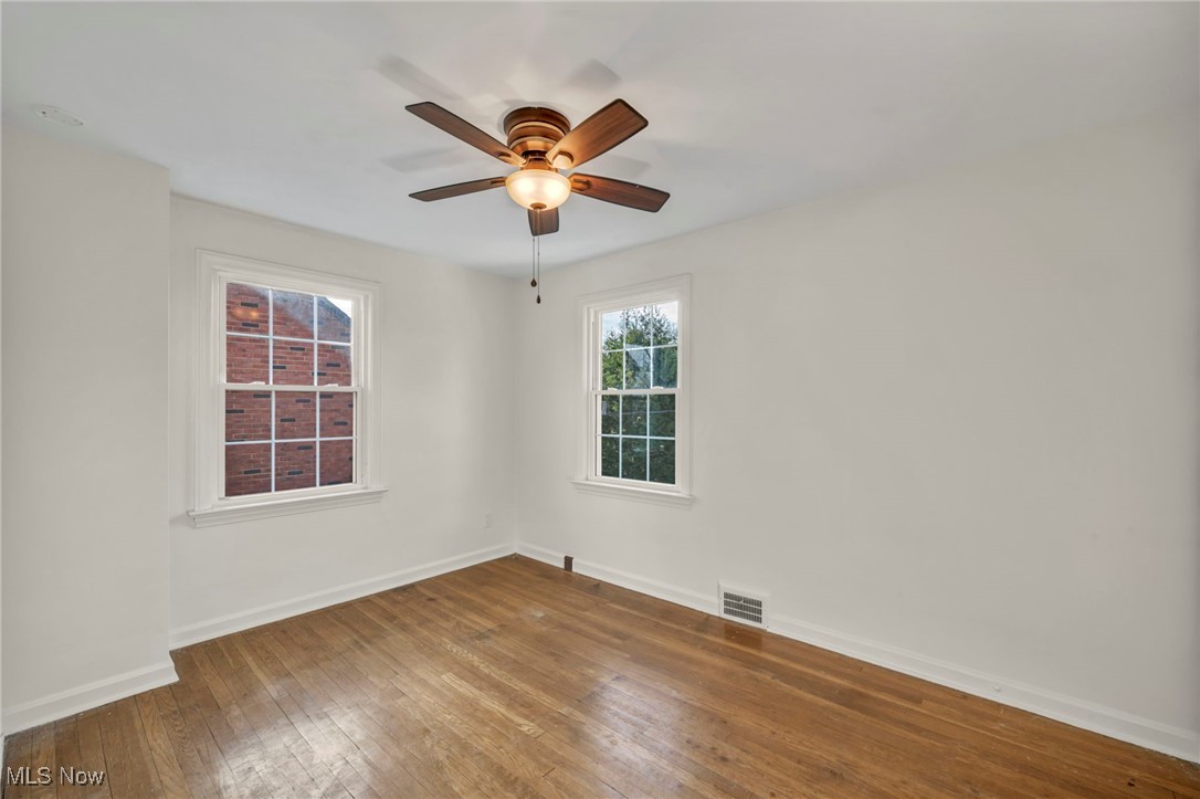 2596 Saybrook Road Cleveland, OH 44118 - Photo 16 of 40 Gallery Image 16