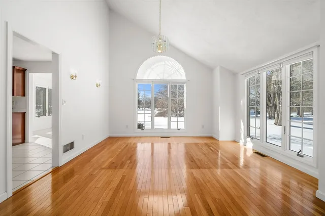 $650,000 | 41 Martins Pond Road, Groton, MA 01450