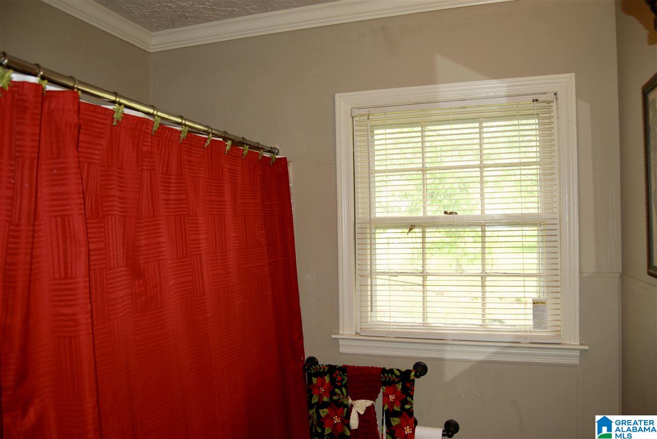 525 Lake Ridge Drive Bessemer, AL 35020 - Photo 14 of 44