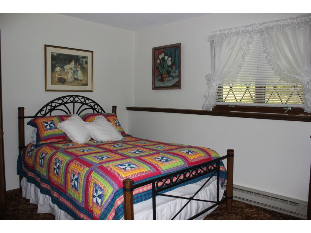 480 Magic Circle Londonderry, VT 05148 - Photo 6 of 18 Gallery Image 6