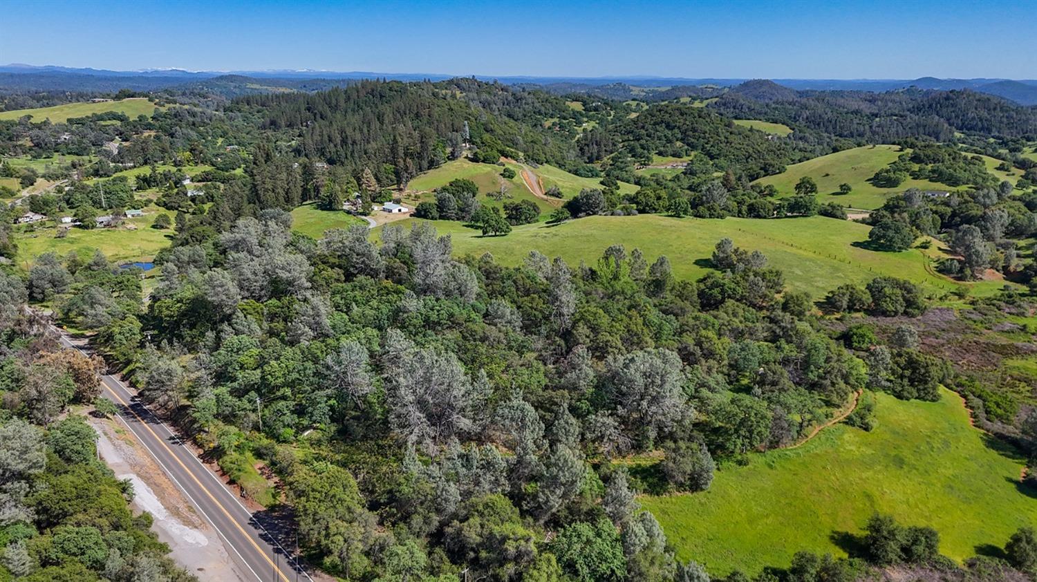 2000 Highway 193 Cool, CA 95614 - Photo 27 of 33 an aerial view of residential house with outdoor space and trees all around