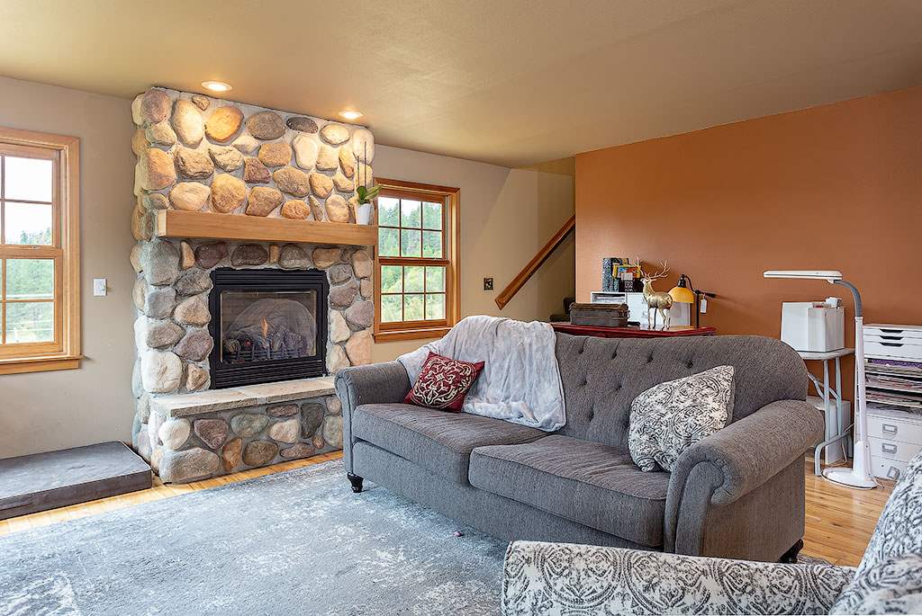 20611 North Feehan Road Mead, WA 99021 - Photo 5 of 20