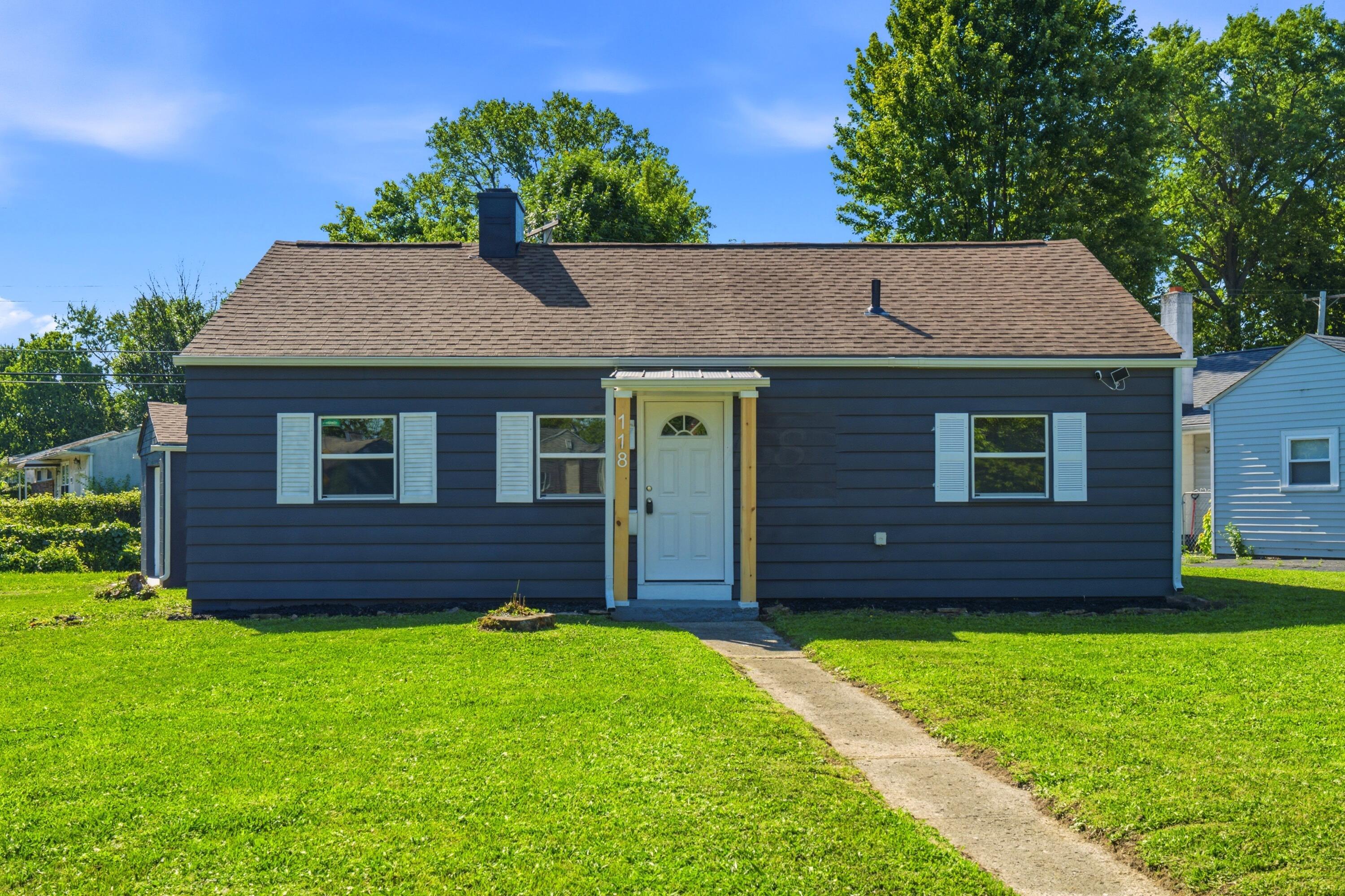 118 South Hampton Road Columbus, OH 43213 - Photo 1 of 29 dsc06384