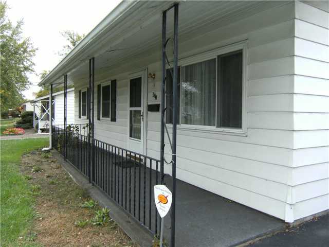 421 Lombard Road Columbus, OH 43228 - Photo 3 of 24 Gallery Image 3