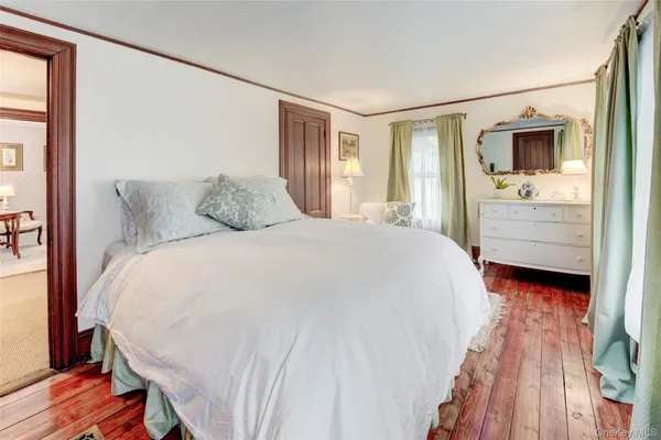 $4,000 | 317 South Street, Greenport, NY 11944