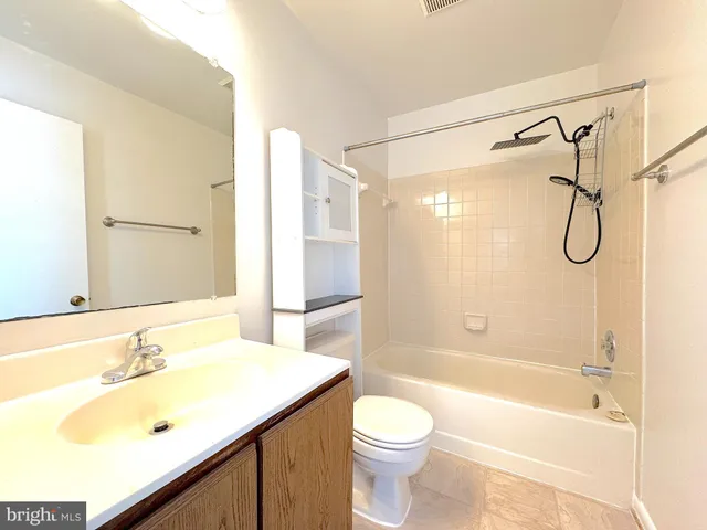 $2,800 | 12214 Dapple Gray Court, Woodbridge, VA 22192