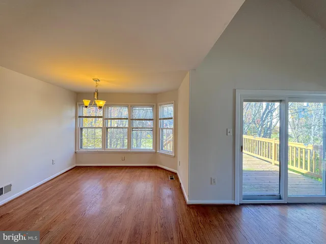 $2,800 | 12214 Dapple Gray Court, Woodbridge, VA 22192